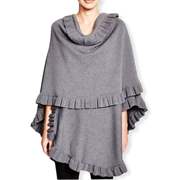 Lane d'Olimpia Made in Italy Ruffled Italian Wool
Wrap Poncho - Picture 1 of 7